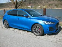 Usata Ford Focus ST-Line 124 CV (91 kW) 2023 Blu Berlina