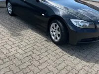 Second-hand BMW 320 170 CP (125 kW) 2008 Negru Berlinǎ
