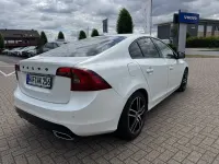 Gebraucht Volvo S60 Linje Svart 190 PS (139 kW) 2017 Weiß Limousine