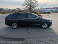 Gebraucht Skoda Superb 170 PS (125 kW) 2013 Schwarz Kombi