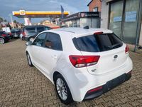 Gebraucht Kia Rio 84 PS (61 kW) 2019 Weiß Kleinwagen