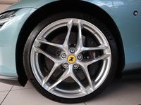 Neu Ferrari Roma 620 PS (456 kW) 2025 Blau Cabrio