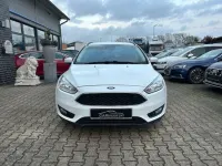 Gebraucht Ford Focus Business Edition 125 PS (91 kW) 2016 Frozen white Kombi