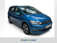 Gebraucht VW Touran Highline 150 PS (110 kW) 2023 Caribbean blue metallic Van / Kleinbus