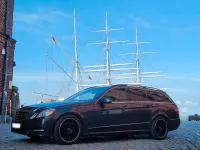 Gebraucht Mercedes E500 Avantgarde 387 PS (284 kW) 2010 Grau Kombi