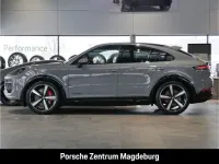 Gebraucht Porsche Cayenne Coupe GTS 500 PS (367 kW) 2026 Grau SUV