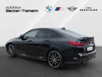 Gebraucht BMW 220 M Sport 190 PS (139 kW) 2023 Saphirschwarz Coupé