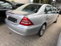Gebraucht Mercedes C180 143 PS (105 kW) 2003 Silber Limousine