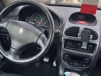 gebraucht Peugeot 206 CC 