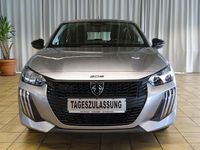 Neu Peugeot 208 Style 101 PS (74 kW) 2025 Grau Kleinwagen