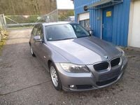 Gebraucht BMW 320 170 PS (125 kW) 2009 Schwarz Limousine