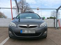 Używany Opel Astra 115 KM (84 kW) 2010 Szary Kombi