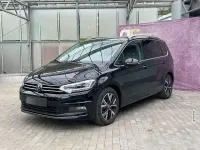 Gebraucht VW Touran IQ Drive 150 PS (110 kW) 2023 Schwarz metallic Van / Kleinbus