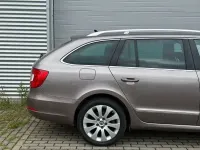 Gebraucht Skoda Superb Elegance 160 PS (117 kW) 2011 Violett Kombi
