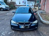 Gebraucht BMW 320 177 PS (130 kW) 2008 Schwarz Kombi
