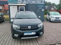 Gebraucht Dacia Sandero Celebration 90 PS (66 kW) 2017 Grau SUV