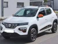 Usado Dacia Spring Comfort Plus 33 kW (45 CV) 2022 Blanco Utilitario