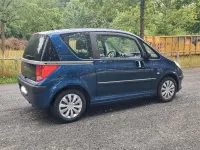 Gebraucht Peugeot 1007 88 PS (64 kW) 2007 Blau Van / Kleinbus