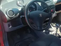 Gebraucht Peugeot 107 68 PS (50 kW) 2008 Rot Kleinwagen