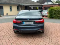 Gebraucht BMW 730 265 PS (194 kW) 2015 Blau Limousine