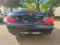 Gebraucht Mercedes SL350 244 PS (179 kW) 2026 Blau Cabrio