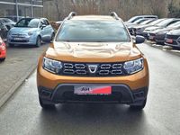 Gebraucht Dacia Duster Essentiel 101 PS (74 kW) 2020 Orange metallic (metallic) SUV