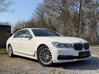 Gebraucht BMW 730 Executive 265 PS (194 kW) 2018 Weiß Limousine