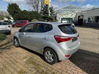 gebraucht Hyundai ix20 1.6 Trend Automatik