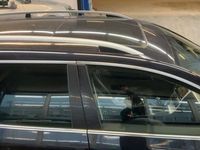 Gebraucht VW Passat Highline 170 PS (125 kW) 2011 Deep black perleffekt (metallic) Kombi