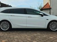 Gebraucht Opel Astra 200 PS (147 kW) 2018 Weiß Kombi