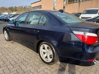 Second-hand BMW 525 192 CP (141 kW) 2004 Albastru Berlinǎ