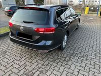 Gebraucht VW Passat 190 PS (139 kW) 2019 Grau Kombi