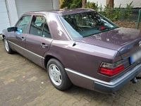 Gebraucht Mercedes E260 160 PS (117 kW) 1992 Limousine