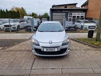 Gebraucht Renault Mégane GrandTour 106 PS (77 kW) 2011 Grau Kombi