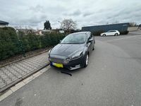 Usata Ford Focus 181 CV (133 kW) 2017 Grigio Berlina