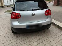 Gebraucht VW Golf 140 PS (102 kW) 2005 Silber Coupé