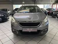 Gebraucht Peugeot 2008 Active 99 PS (72 kW) 2014 Grau SUV