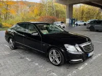 Gebraucht Mercedes E350 231 PS (169 kW) 2011 Schwarz Limousine