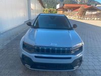 Neu Jeep Avenger Altitude 101 PS (74 kW) 2025 Grau SUV