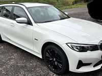 Gebraucht BMW 320e Advantage 163 PS (119 kW) 2022 Weiß Kombi
