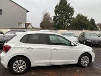 Second-hand VW Polo Active 95 CP (69 kW) 2022 Alb Hatchback