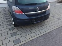 Gebraucht Opel Astra Selection 116 PS (85 kW) 2009 Blau Limousine