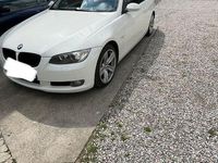 Gebraucht BMW 320 177 PS (130 kW) 2009 Weiß Coupé