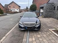 Gebraucht Mercedes E200 136 PS (100 kW) 2014 Grau Kombi