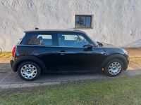 Second-hand Mini ONE 102 CP (75 kW) 2019 Negru Hatchback