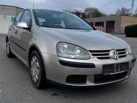 Gebraucht VW Golf V 90 PS (66 kW) 2004 Gelb Kleinwagen