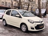 Second-hand Renault Twingo 75 CP (55 kW) 2012 Alb Hatchback