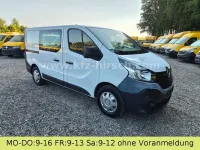 Gebraucht Renault Trafic Komfort 121 PS (88 kW) 2017 Weiß Van / Kleinbus