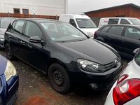 Gebraucht VW Golf VI Comfortline 102 PS (75 kW) 2009 Deep black perleffekt Kleinwagen