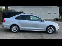 Gebraucht VW Jetta 105 PS (77 kW) 2012 Silber Limousine
